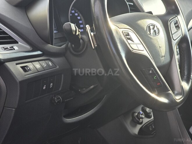 Hyundai Santa Fe 2016, 200,000 km - 2.0 l - Zaqatala