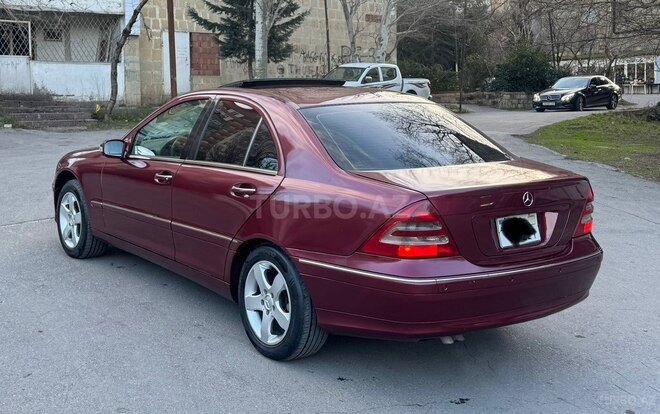 Mercedes C 240 2002, 215,488 km - 2.6 l - Bakı