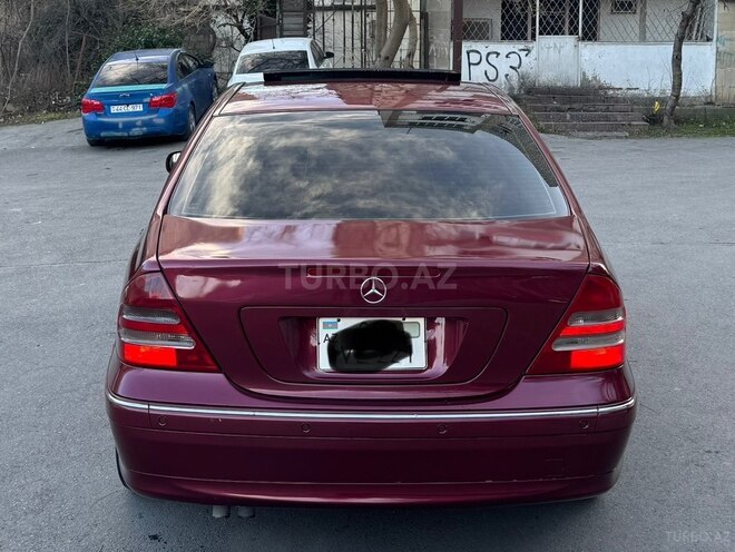 Mercedes C 240 2002, 215,488 km - 2.6 l - Bakı