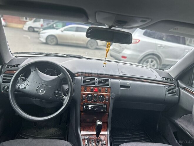 Mercedes E 270 2000, 544,000 km - 2.7 l - Bakı