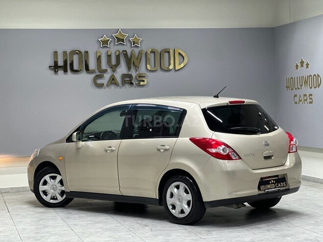 Nissan Tiida-3