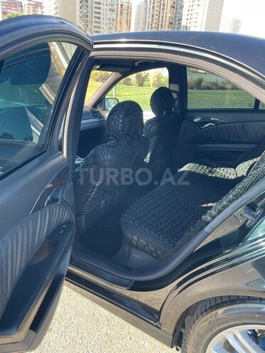 Mercedes E 220 2002, 405,000 km - 2.2 л - Bakı