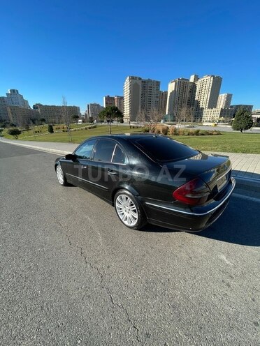 Mercedes E 220 2002, 405,000 km - 2.2 л - Bakı