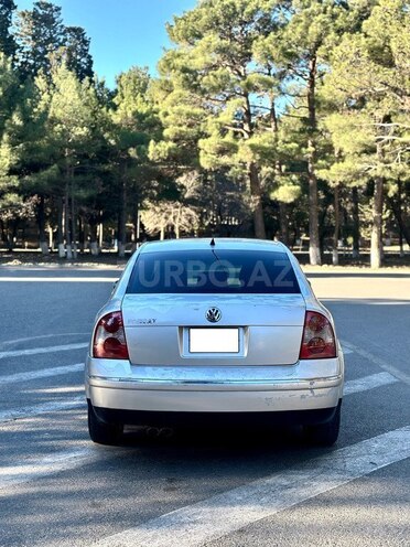 Volkswagen Passat 2001, 270,000 km - 1.8 l - Sumqayıt