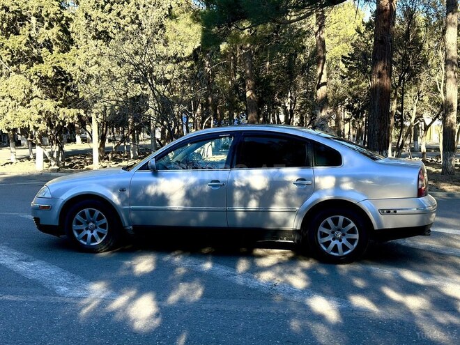 Volkswagen Passat 2001, 270,000 km - 1.8 l - Sumqayıt