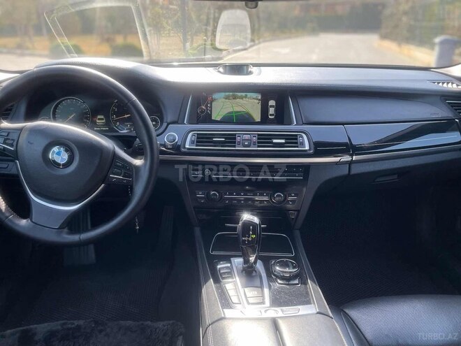 BMW 750 2015, 209,000 km - 4.4 l - Bakı