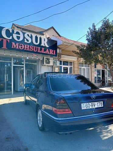 Mercedes C 230 1995, 301,000 km - 2.3 л - Xırdalan