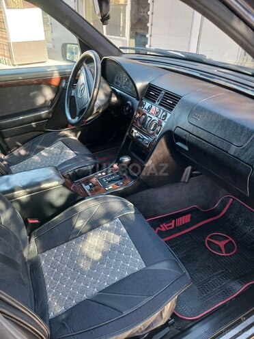 Mercedes C 230 1995, 301,000 km - 2.3 л - Xırdalan