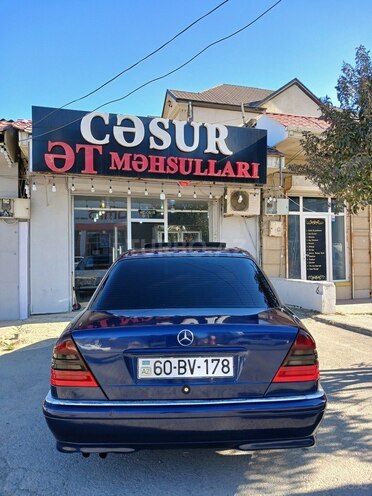 Mercedes C 230 1995, 301,000 km - 2.3 л - Xırdalan