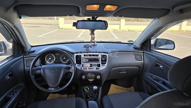 Kia Rio 2005, 227,945 km - 1.4 л - Saatlı