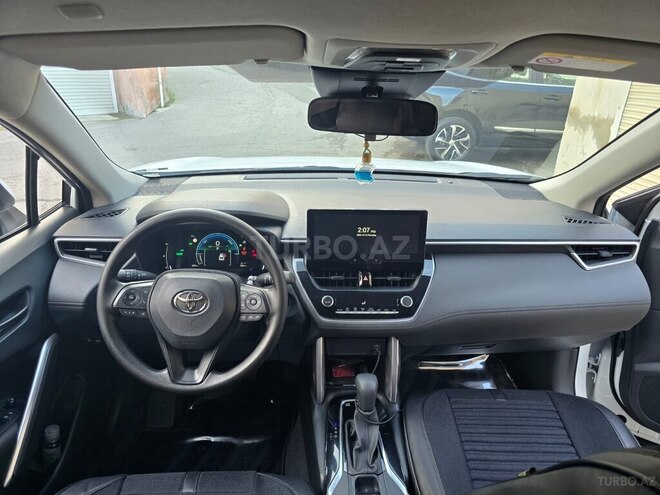 Toyota Corolla Cross 2024, 15,500 km - 2.0 л - Bakı
