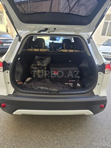 Toyota Corolla Cross 2024, 15,500 km - 2.0 л - Bakı