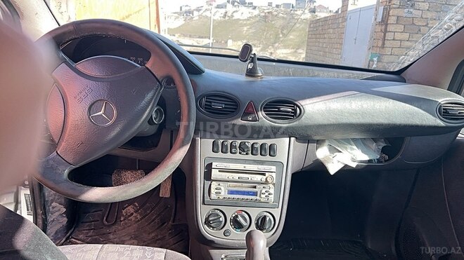 Mercedes A 160 2002, 180,000 km - 1.6 l - Bakı