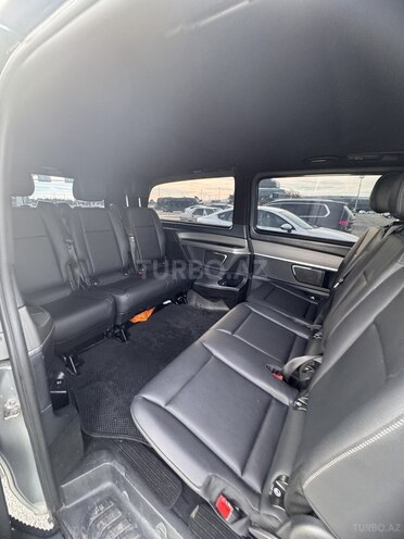 Mercedes V 250 2016, 398,000 km - 2.1 l - Bakı