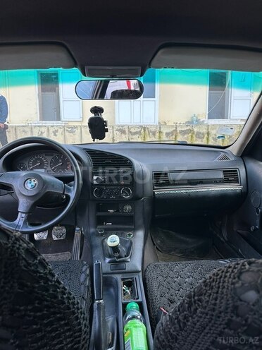 BMW 320 1993, 580,000 km - 2.0 l - Bakı