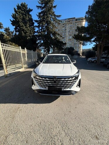 Changan  2025, 20 km - 1.5 л - Bakı