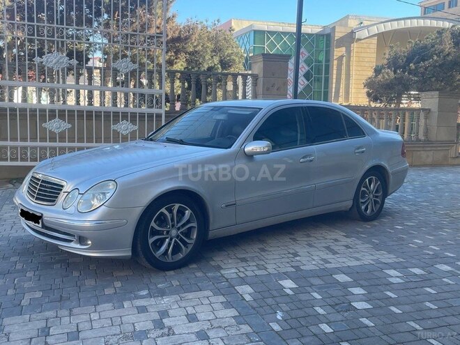 Mercedes E 320 2004, 226,000 km - 3.2 l - Bakı