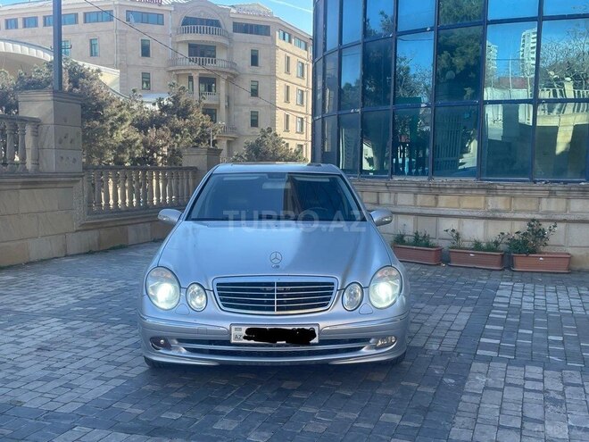 Mercedes E 320 2004, 226,000 km - 3.2 l - Bakı