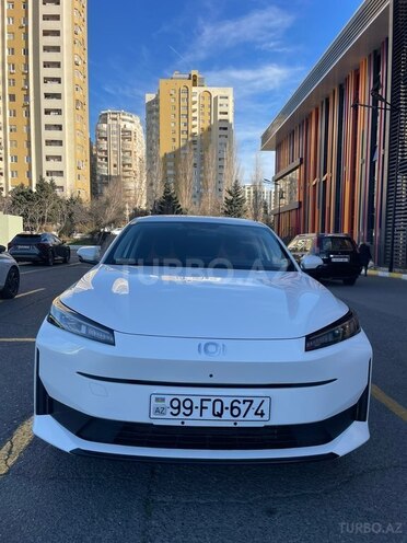 Changan Qiyuan A05 2025, 10,500 km - 1.5 л - Bakı