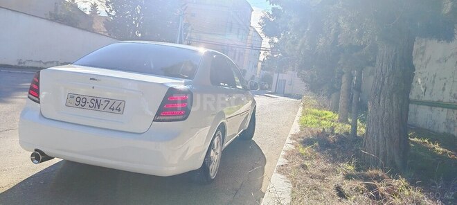 Daewoo Gentra 2013, 500,000 km - 1.5 l - Bakı