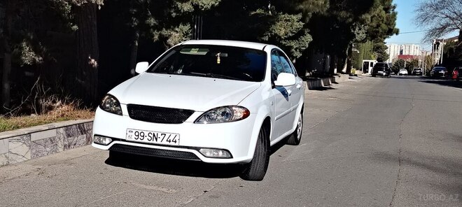 Daewoo Gentra 2013, 500,000 km - 1.5 l - Bakı