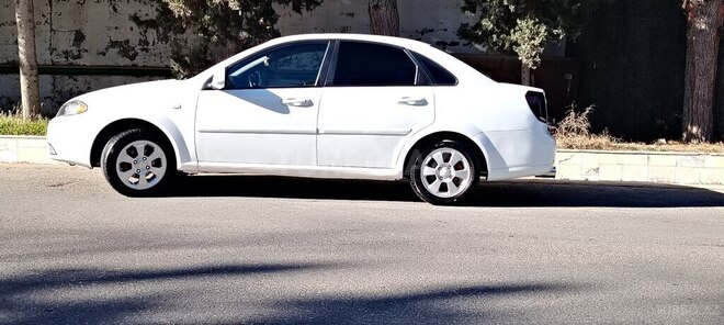 Daewoo Gentra 2013, 500,000 km - 1.5 l - Bakı