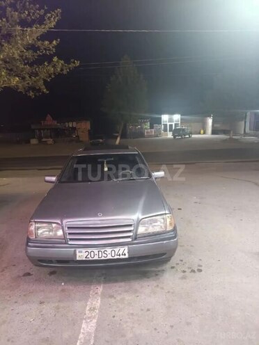 Mercedes C 280 1994, 260,000 km - 2.8 l - Gəncə