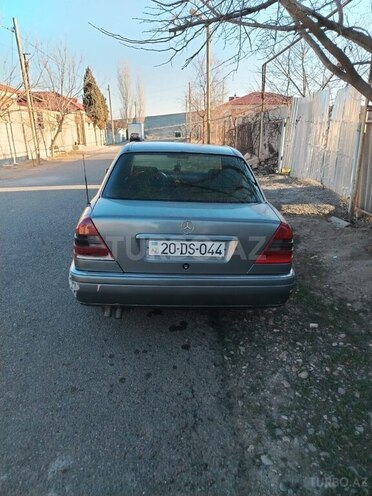 Mercedes C 280 1994, 260,000 km - 2.8 l - Gəncə
