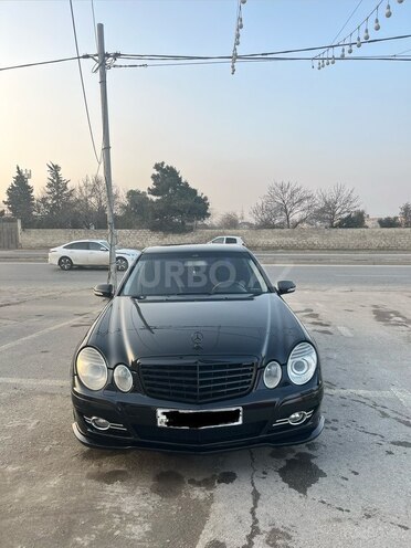 Mercedes E 200-1