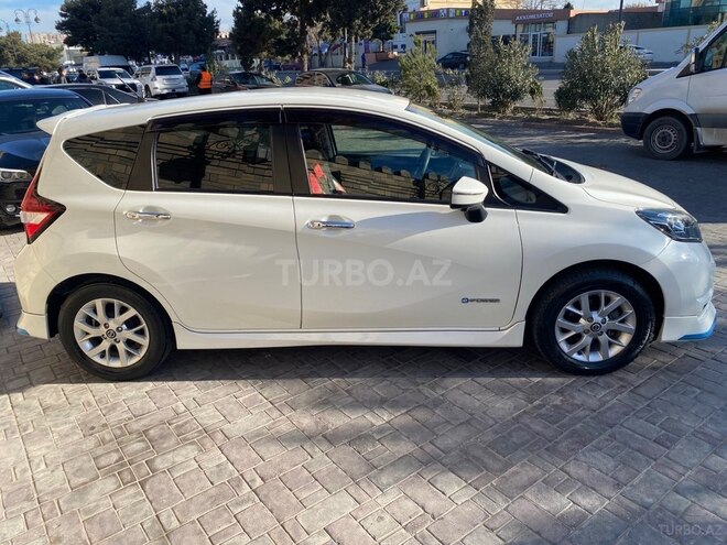Nissan Note 2019, 118,000 km - 1.2 l - Bakı