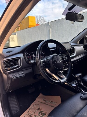 Kia Stonic 2023, 43,100 km - 1.4 l - Bakı