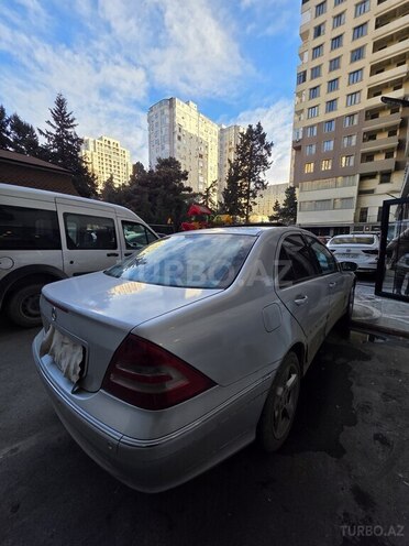 Mercedes C 200 2006, 380,000 km - 2.0 л - Bakı