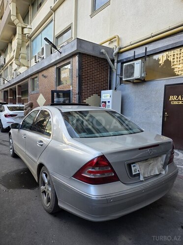 Mercedes C 200 2006, 380,000 km - 2.0 л - Bakı