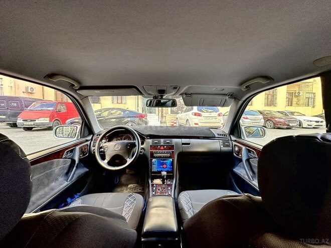 Mercedes E 240 2000, 253,211 km - 2.4 l - Bakı