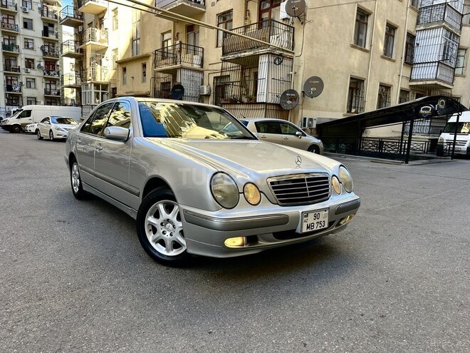 Mercedes E 240 2000, 253,211 km - 2.4 l - Bakı
