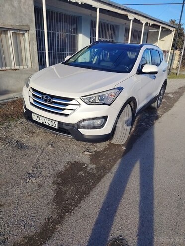 Hyundai Santa Fe-1