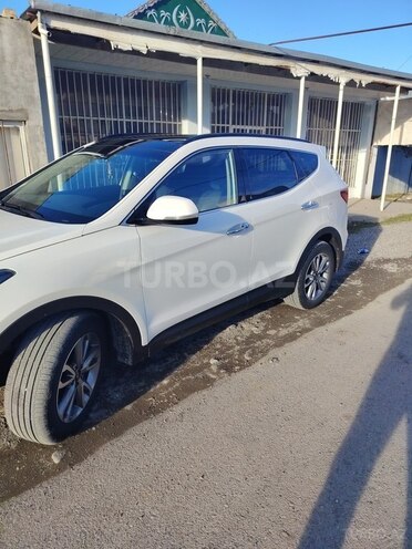 Hyundai Santa Fe-4