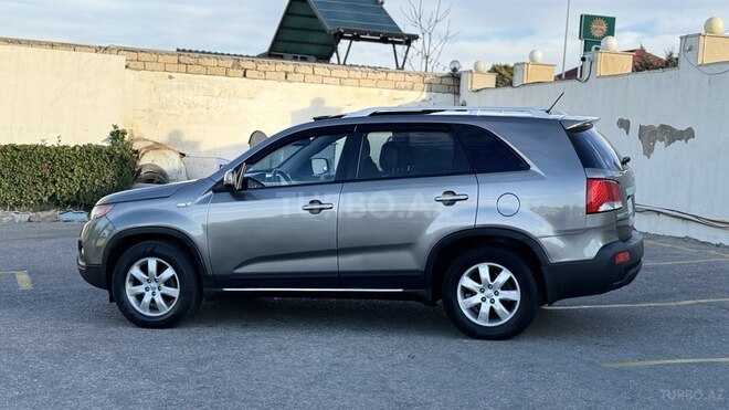 Kia Sorento 2011, 271,000 km - 2.0 l - Bakı