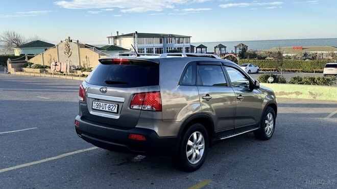Kia Sorento 2011, 271,000 km - 2.0 l - Bakı