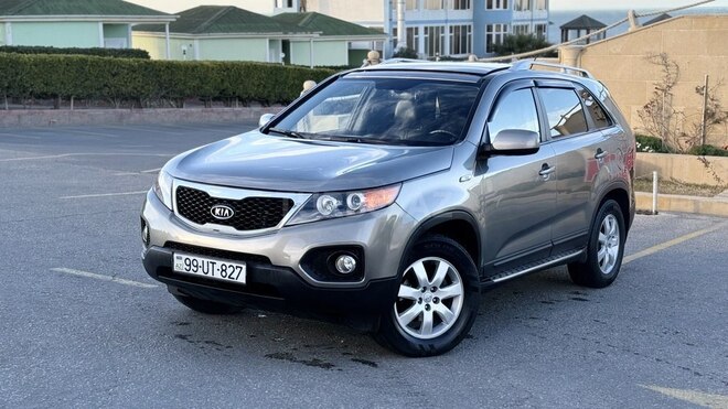 Kia Sorento 2011, 271,000 km - 2.0 l - Bakı