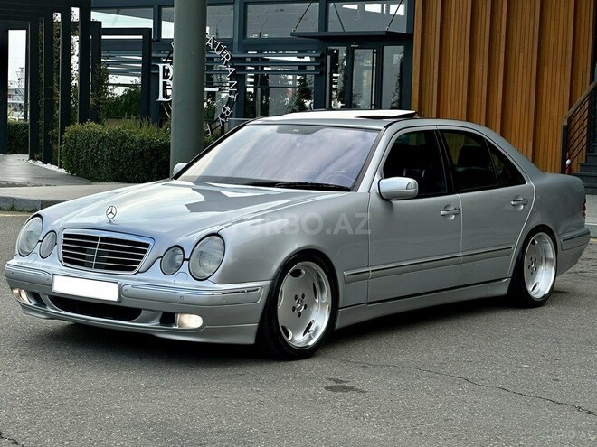 Mercedes E 320 2000, 284,000 km - 3.2 l - Bakı