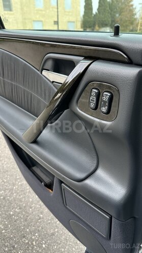 Mercedes E 320 2000, 284,000 km - 3.2 l - Bakı