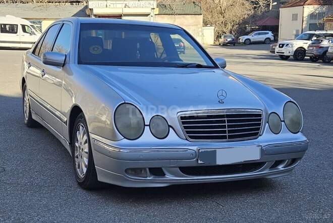 Mercedes E 240 1999, 285,000 km - 2.4 l - Bakı