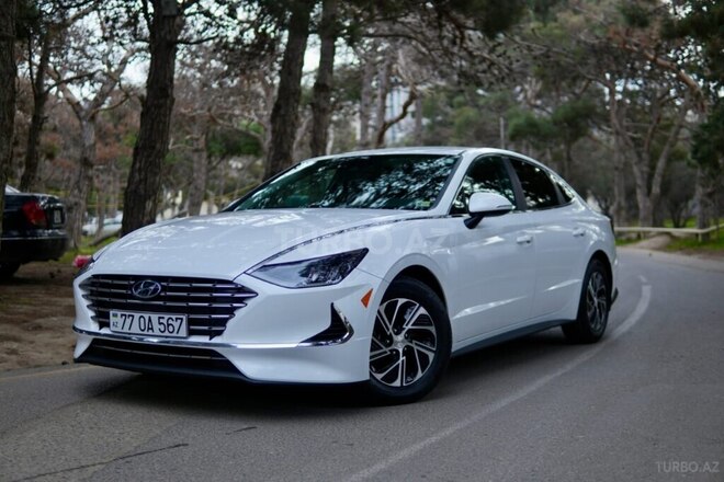 Hyundai Sonata-1