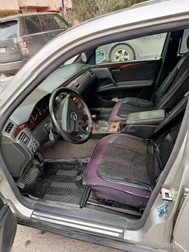 Mercedes E 200 1995, 324,000 km - 2.0 l - Bakı
