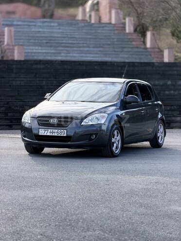 Kia Ceed 2008, 397,000 km - 1.6 л - İsmayıllı