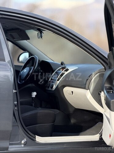 Kia Ceed 2008, 397,000 km - 1.6 л - İsmayıllı