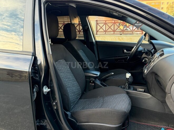Kia  2008, 241,000 km - 1.6 l - Bakı