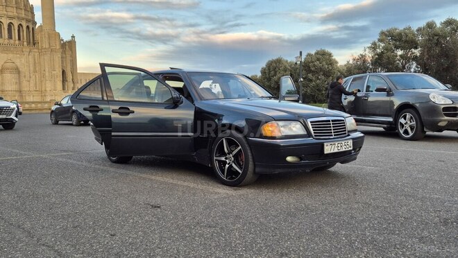 Mercedes C 230 1999, 396,792 km - 2.3 l - Bakı