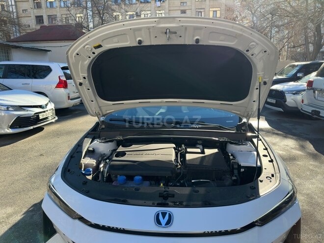 Changan  2025, 7,000 km - 1.5 л - Bakı
